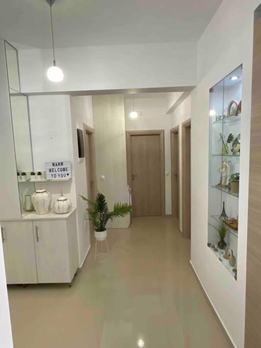 The Cosy Nest - Breakfast Lncluded Apartment Rhodes City ภายนอก รูปภาพ